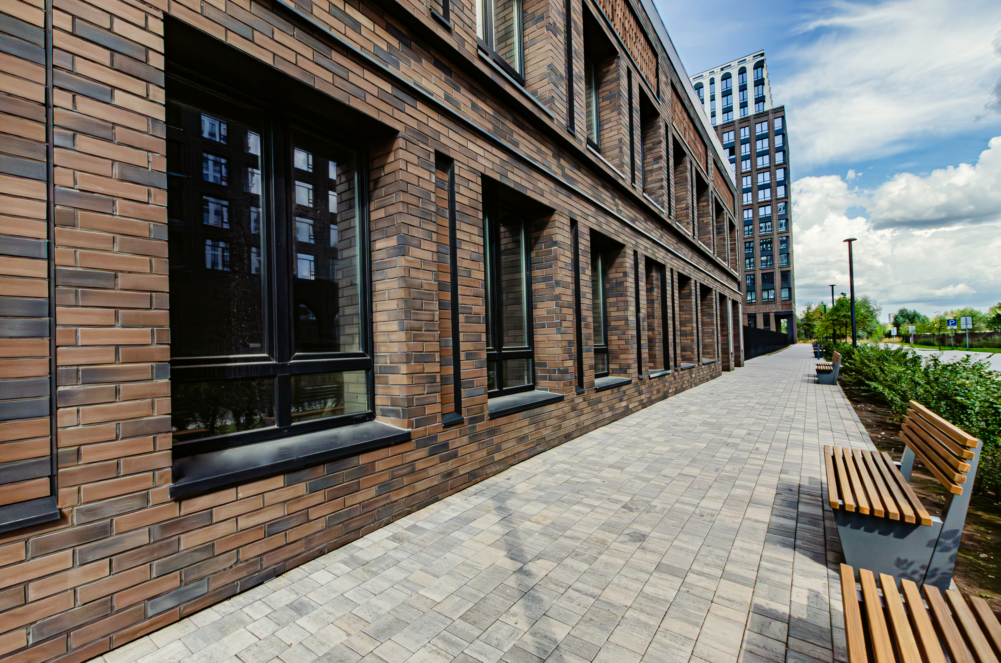 темный клинкер на фасад